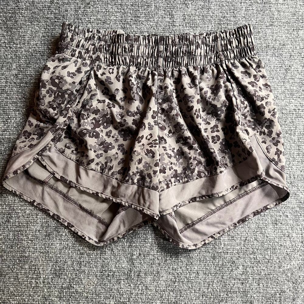 Athleta Women's XS Running Shorts Leopard Print Lined Athletic Activewear